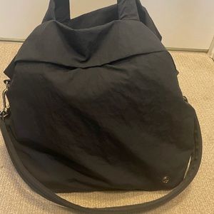 Lululemon On my level 19L